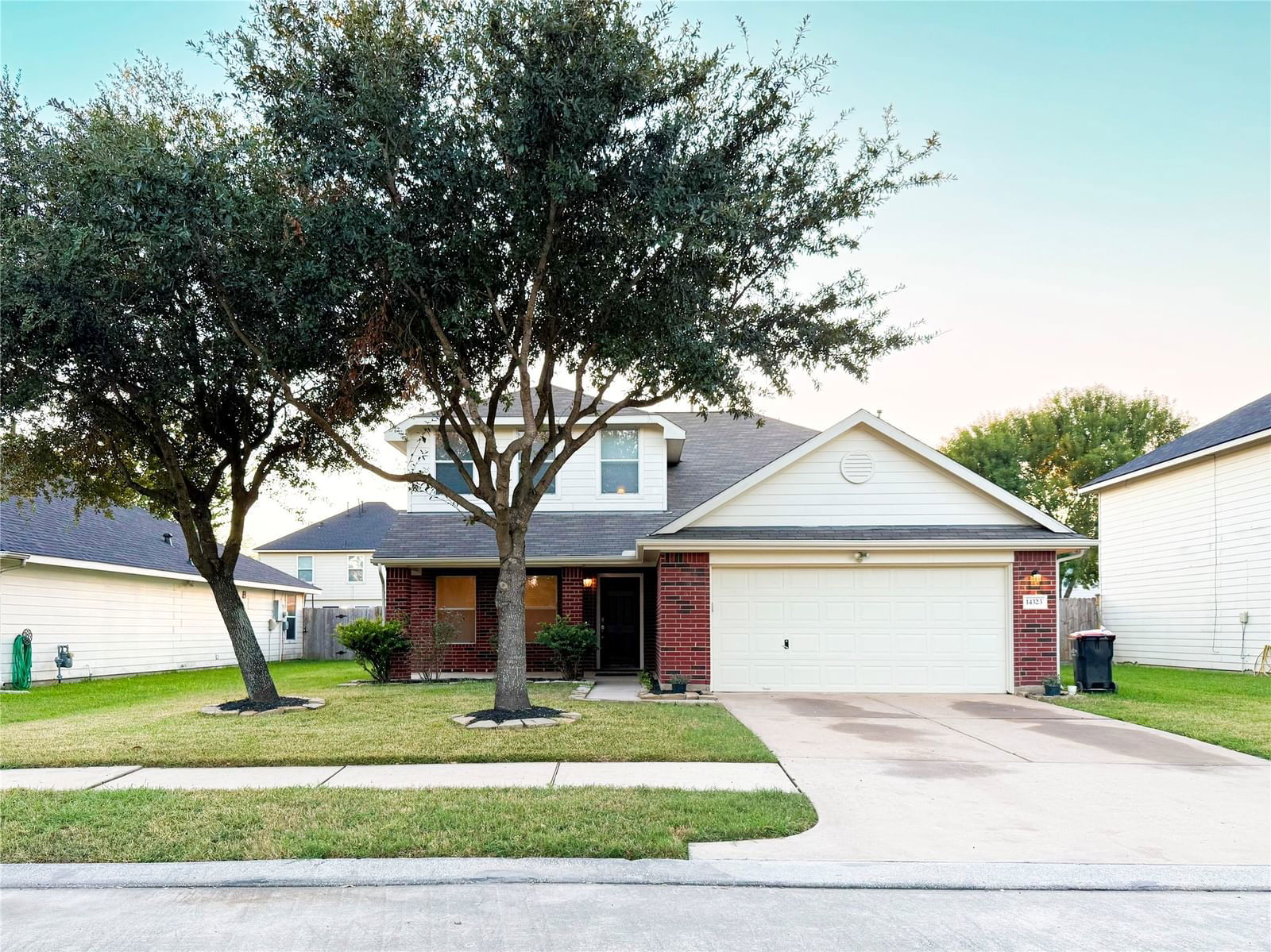 Real estate property located at 14323 Alaman, Harris, Eagle Lndg Sec 03, Houston, TX, US