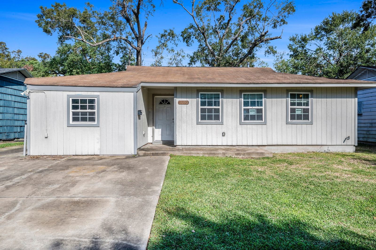 Real estate property located at 1003 Armor, Harris, Frontier East Sec 01, Pasadena, TX, US