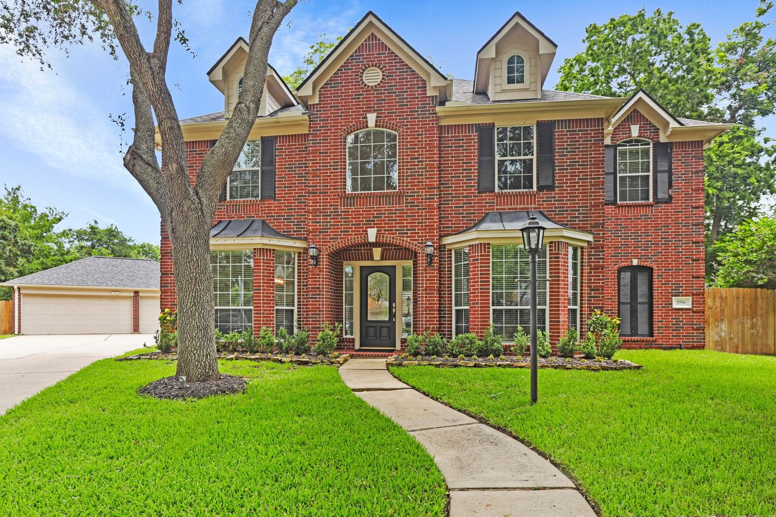 Real estate property located at 8506 Mill Dale, Fort Bend, Greatwood, Sugar Land, TX, US