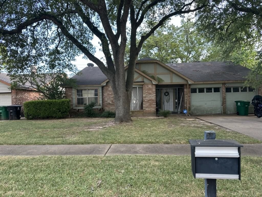 Real estate property located at 12835 Glenwolde, Harris, Houston, TX, US