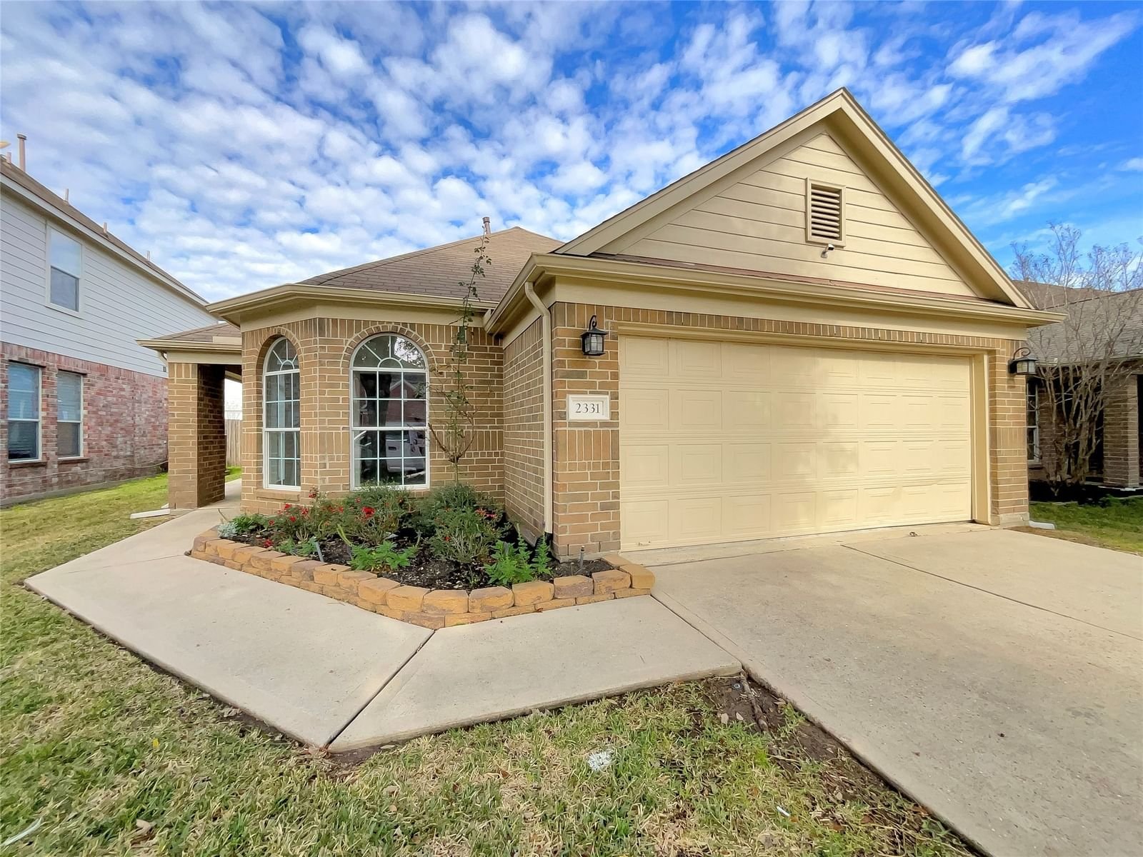 Real estate property located at 2331 Turnbury Elm, Montgomery, Forest Village 01, Spring, TX, US
