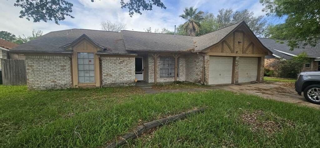 Real estate property located at 8015 Green Lawn, Harris, Inwood Forest Sec 12, Houston, TX, US