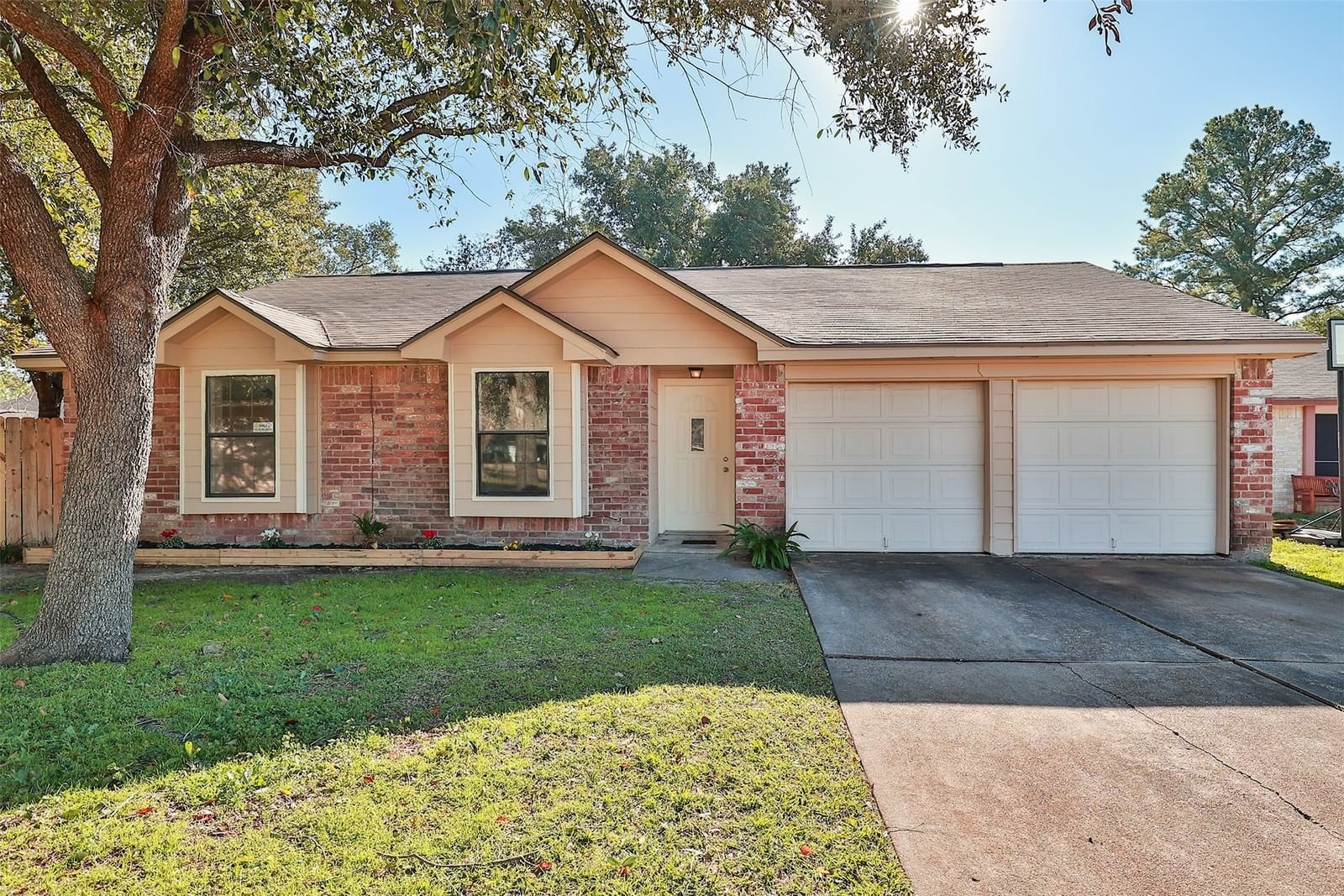 Real estate property located at 7306 Thistleglen, Harris, Sommerall Sec 02, Houston, TX, US