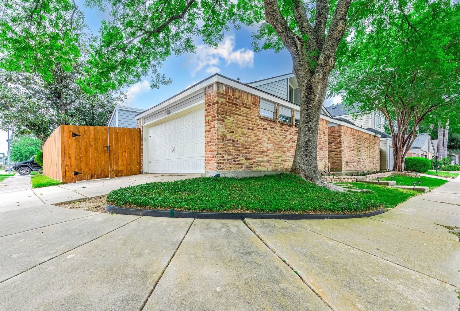 Real estate property located at 5003 Autumn Forest Dr, Harris, Candlelight Oaks Village, Houston, TX, US