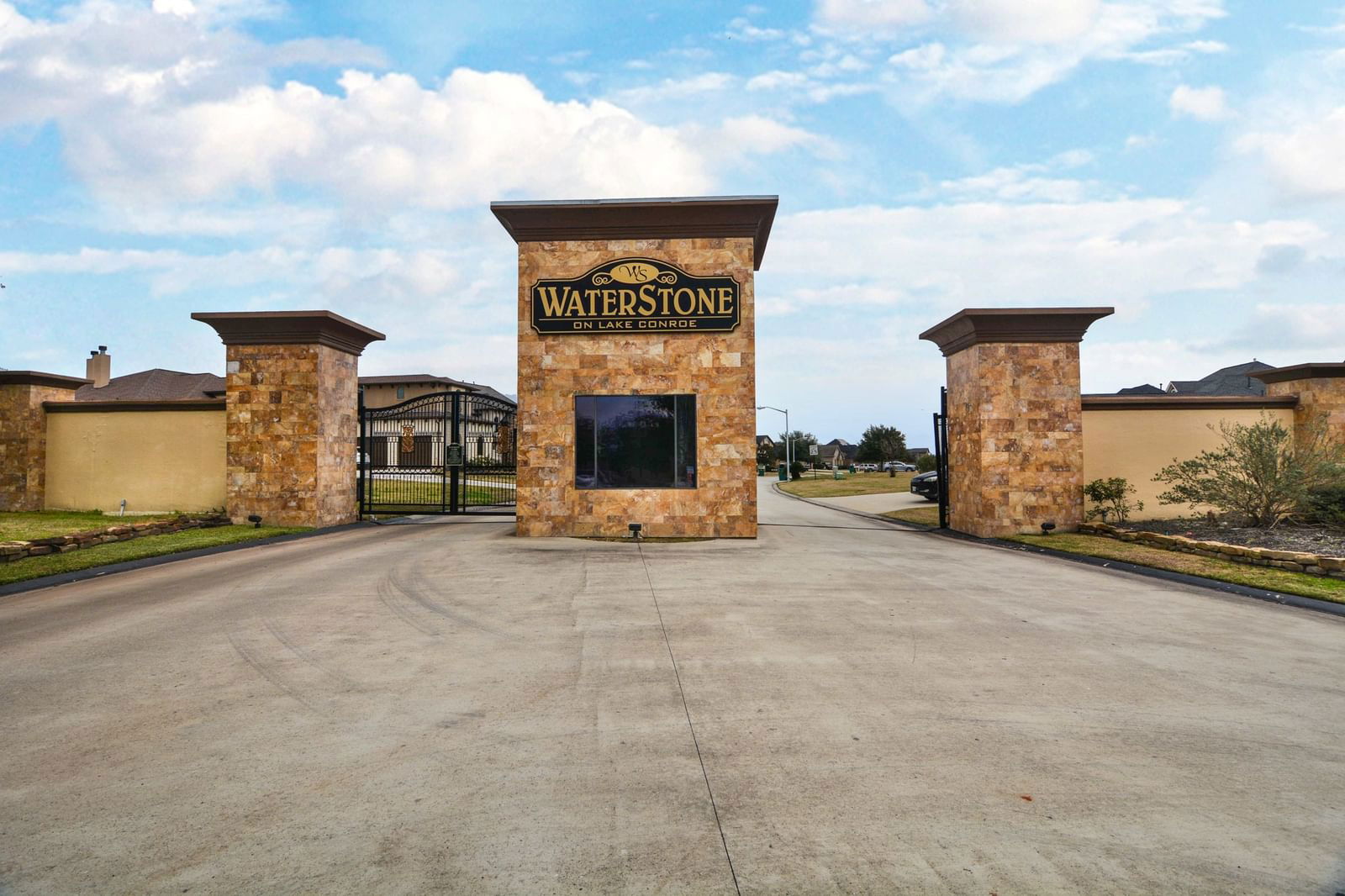 Real estate property located at 7 Waterstone, Montgomery, Waterstone On Lake Conroe, Montgomery, TX, US