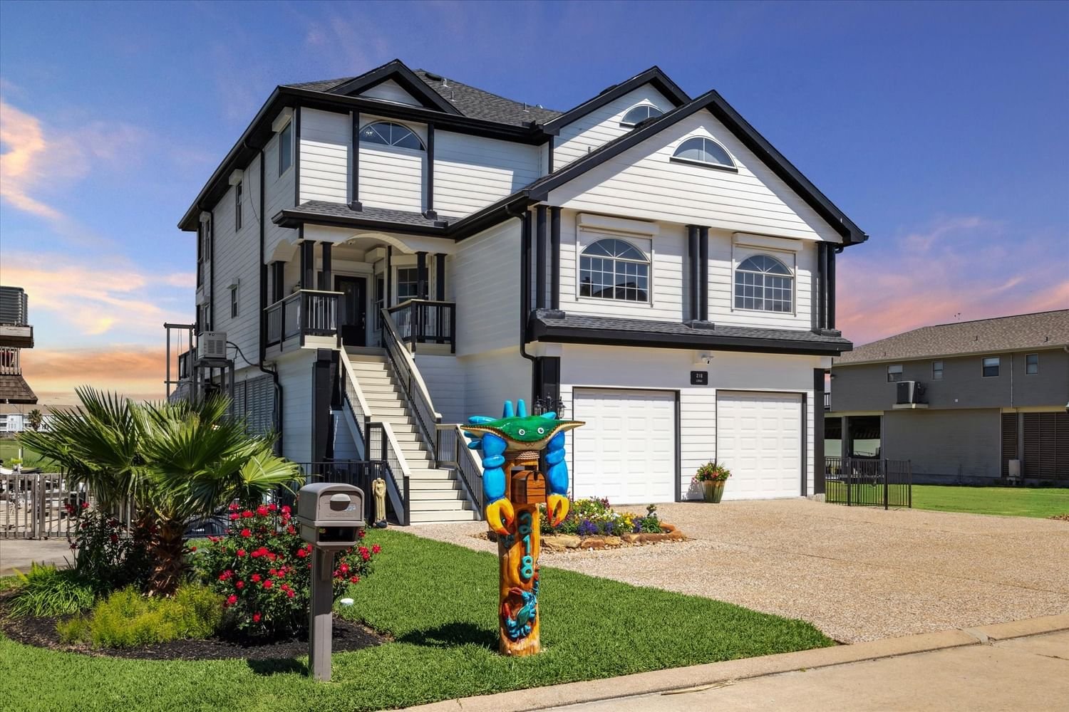Real estate property located at 218 Lokai, Galveston, Tiki Island, Tiki Island, TX, US