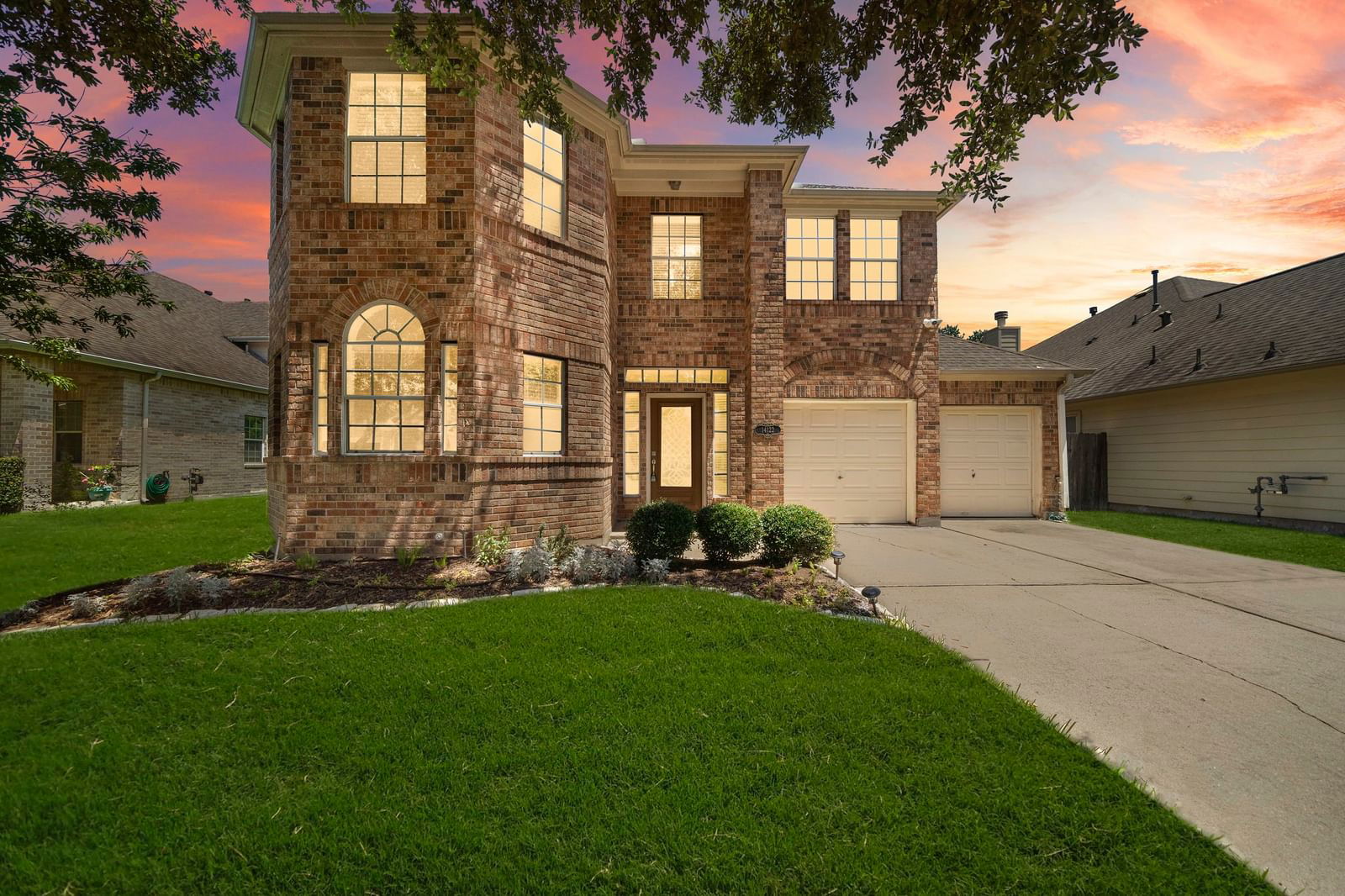 Real estate property located at 14122 Grovemist, Harris, Richmond Trace Patio Homes, Houston, TX, US