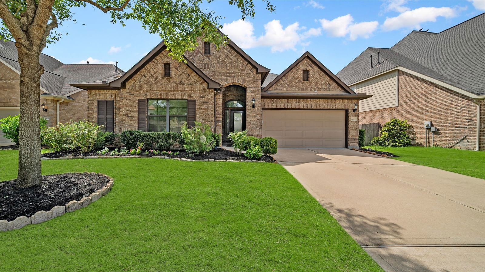 Real estate property located at 6619 Turlock Springs, Fort Bend, Riverstone, Sugar Land, TX, US