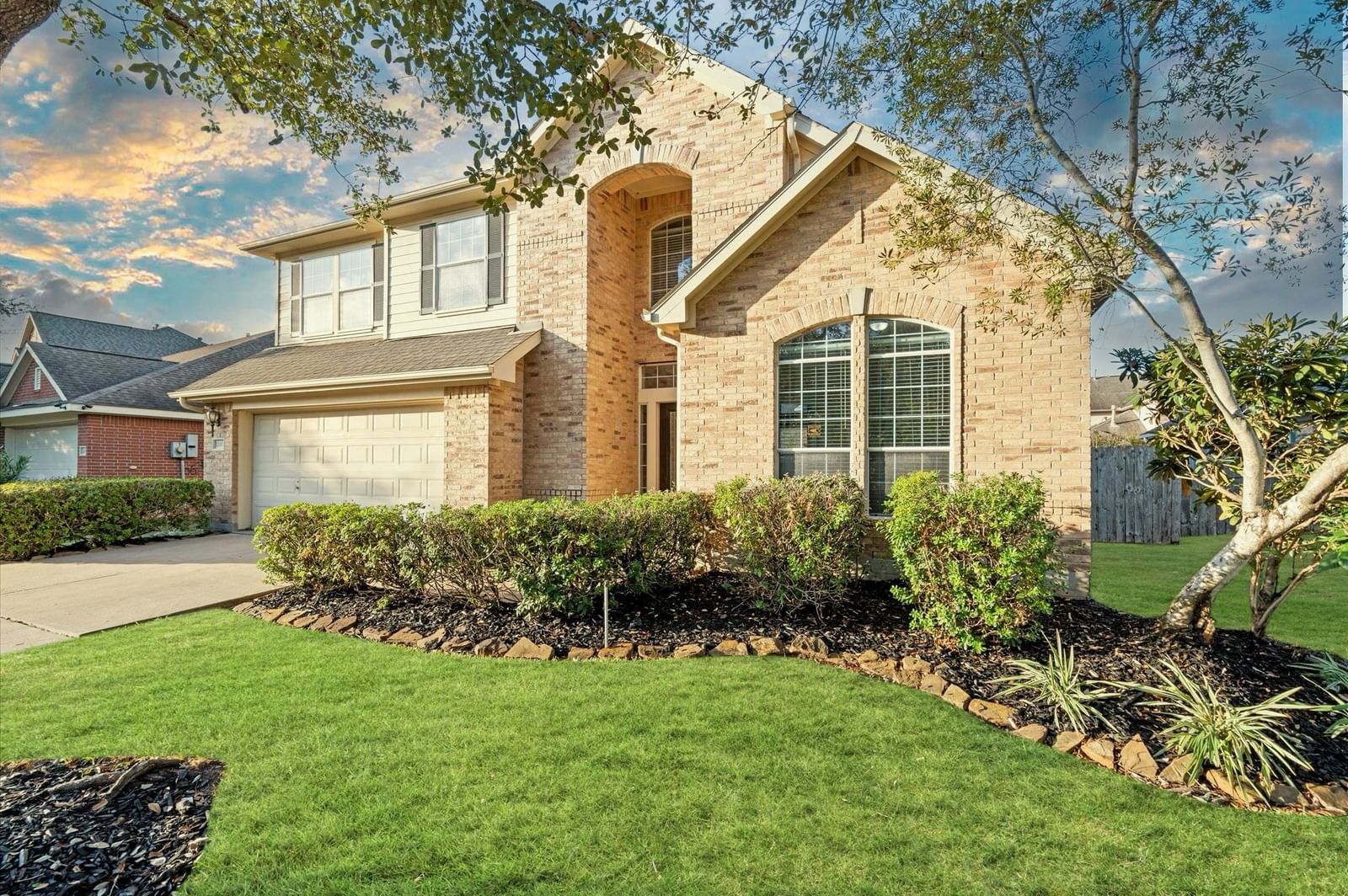 Real estate property located at 12003 Dawn Mist, Brazoria, Southern Trails Ph 1, Pearland, TX, US