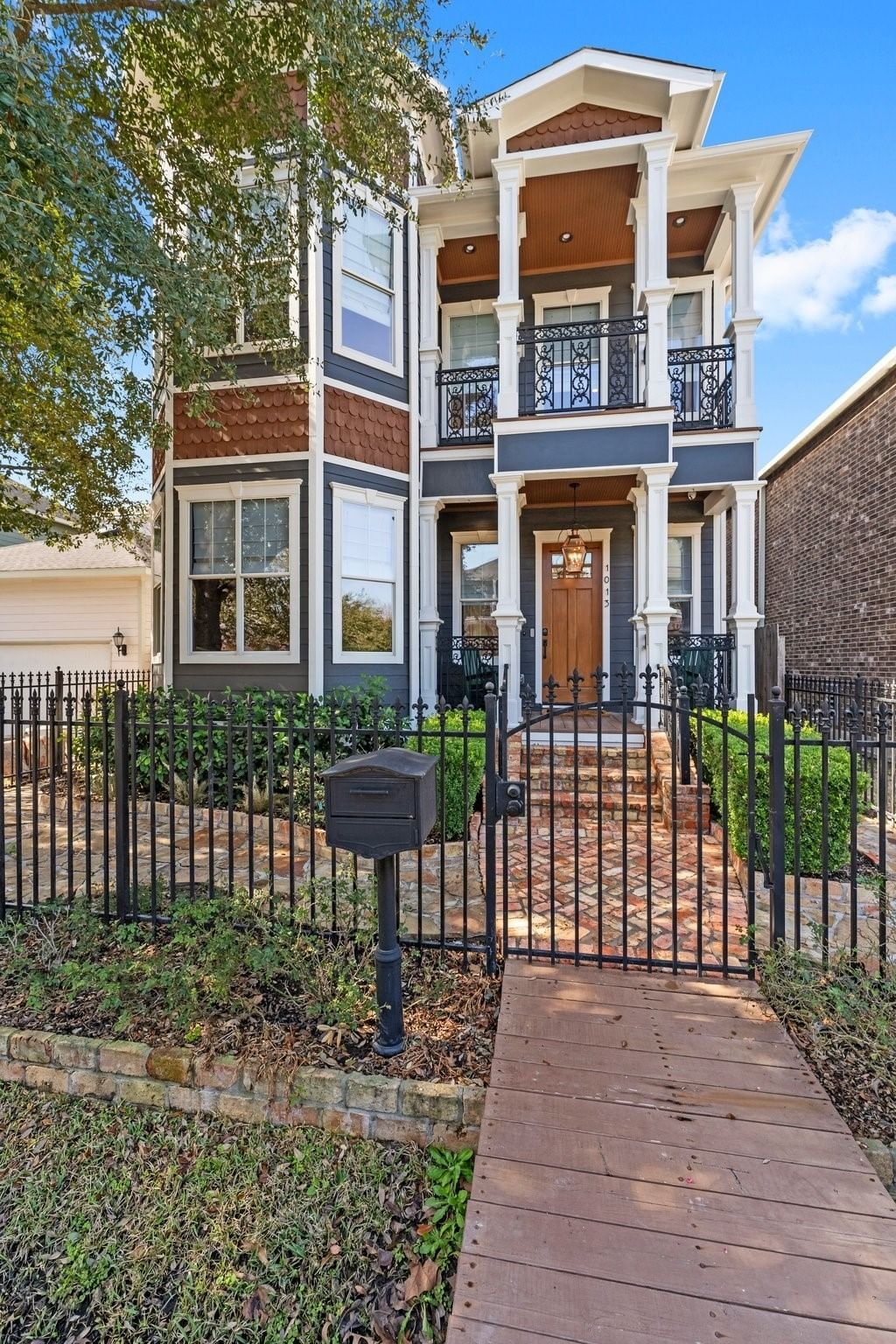 Real estate property located at 1013 Nicholson, Harris, Houston Heights, Houston, TX, US