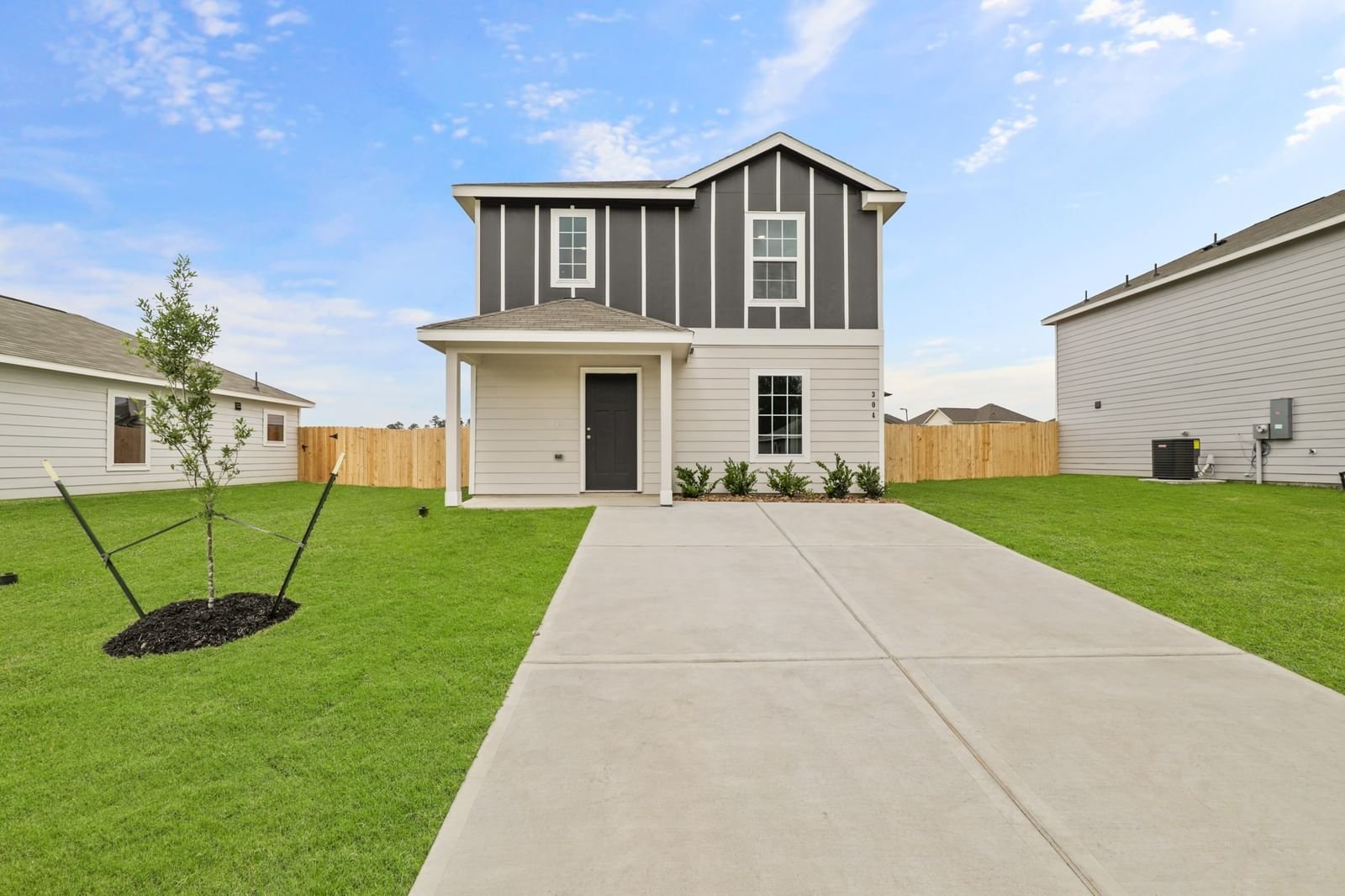 Real estate property located at 304 Gray Wolf, Walker, Hunters Creek, Huntsville, TX, US