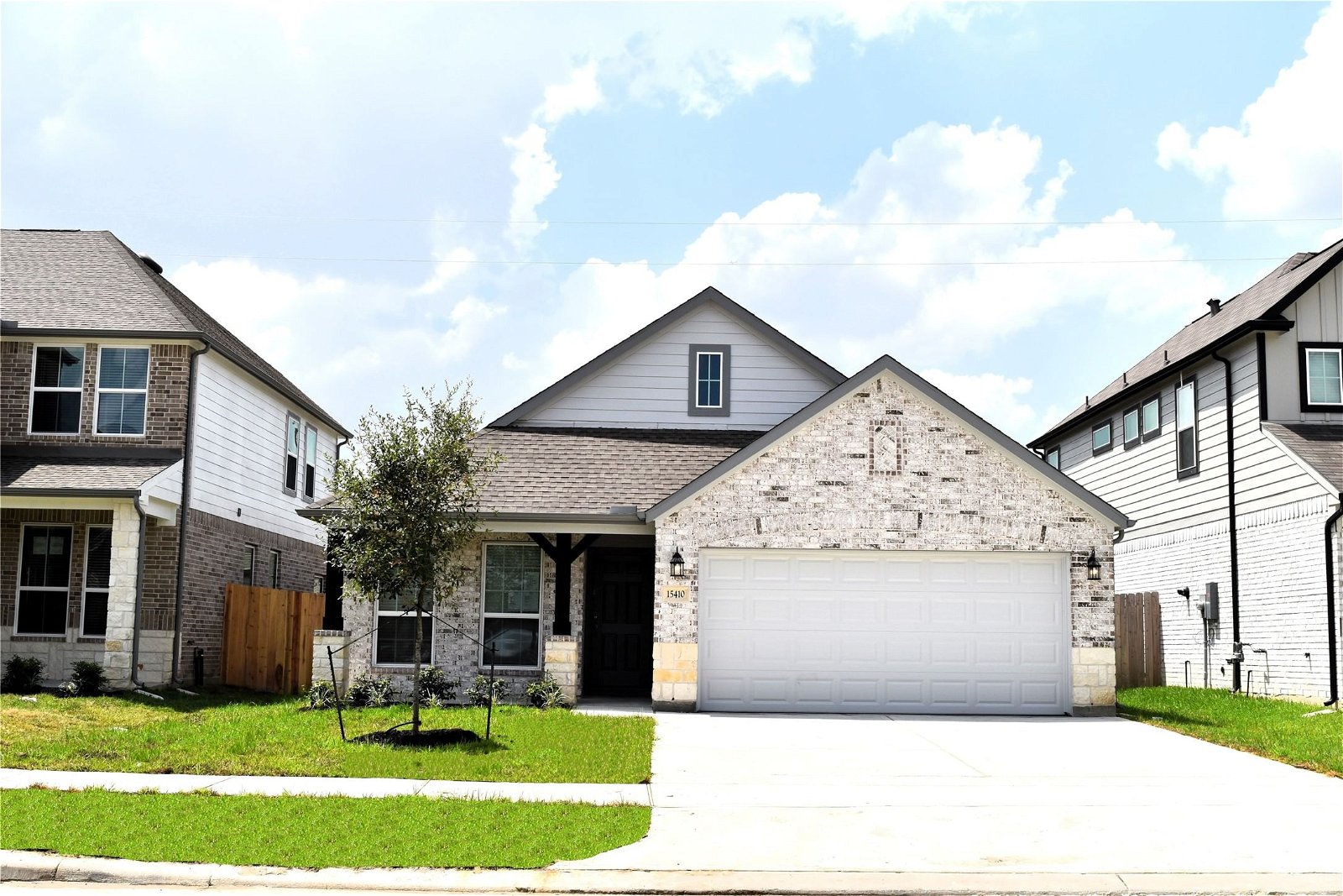 Real estate property located at 15410 Laceleaf Trail, Harris, Houston, TX, US