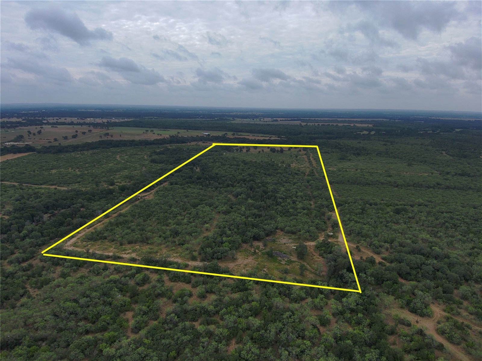 Real estate property located at 671 Fm 671, Caldwell, A012, Luling, TX, US