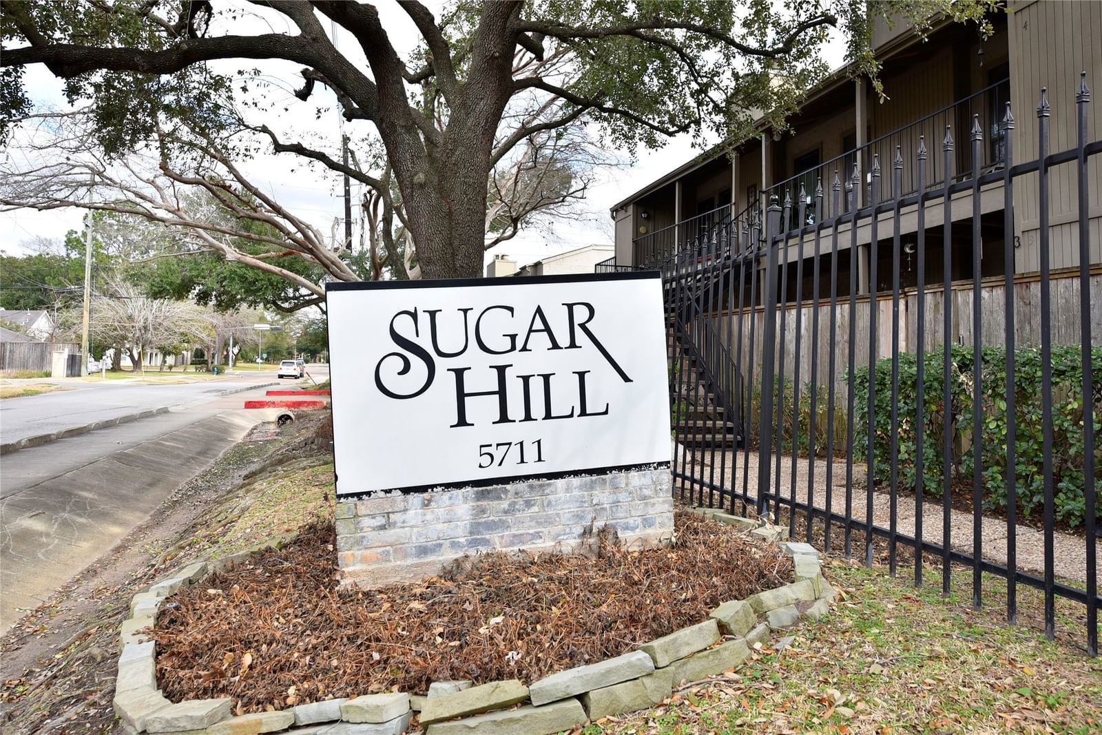Real estate property located at 5711 Sugar Hill #28, Harris, Sugar Hill Condo, Houston, TX, US