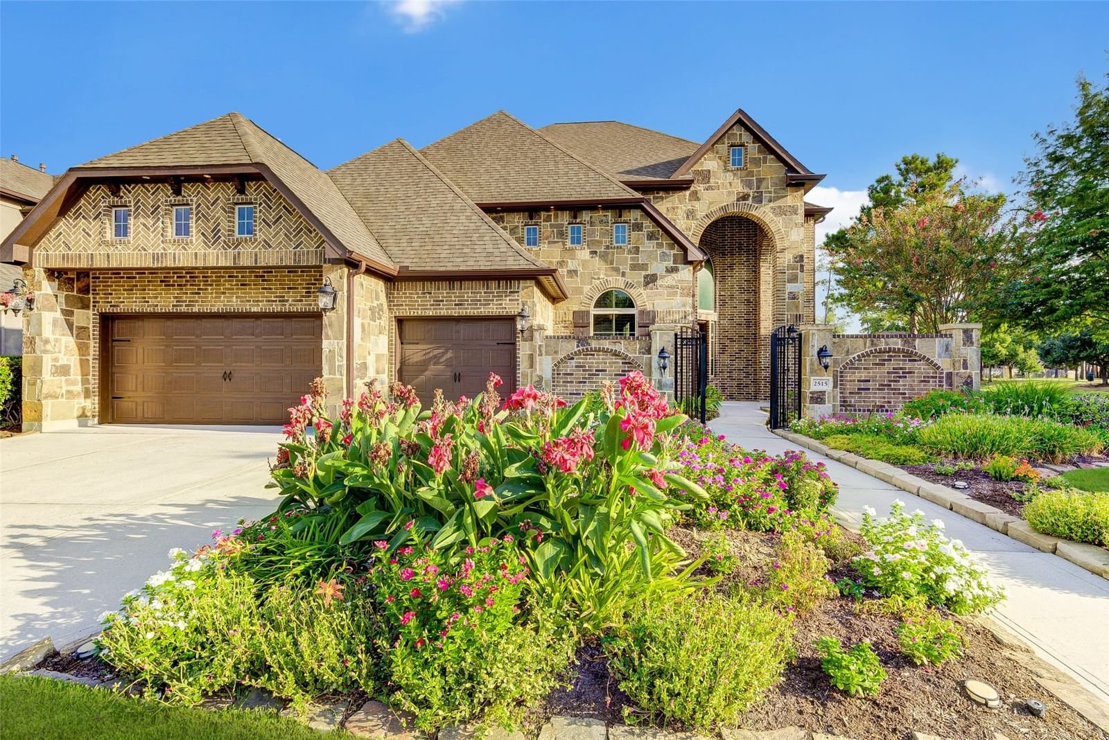 Real estate property located at 2515 Hendricks Lakes, Harris, Lakes Of Cypress Forest Sec 1, Spring, TX, US