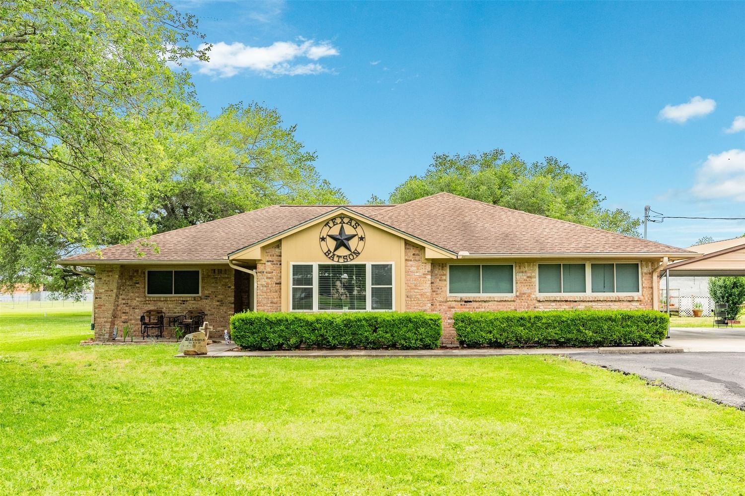 Real estate property located at 14014 County Road 282, Brazoria, Hooper & Wade, Alvin, TX, US