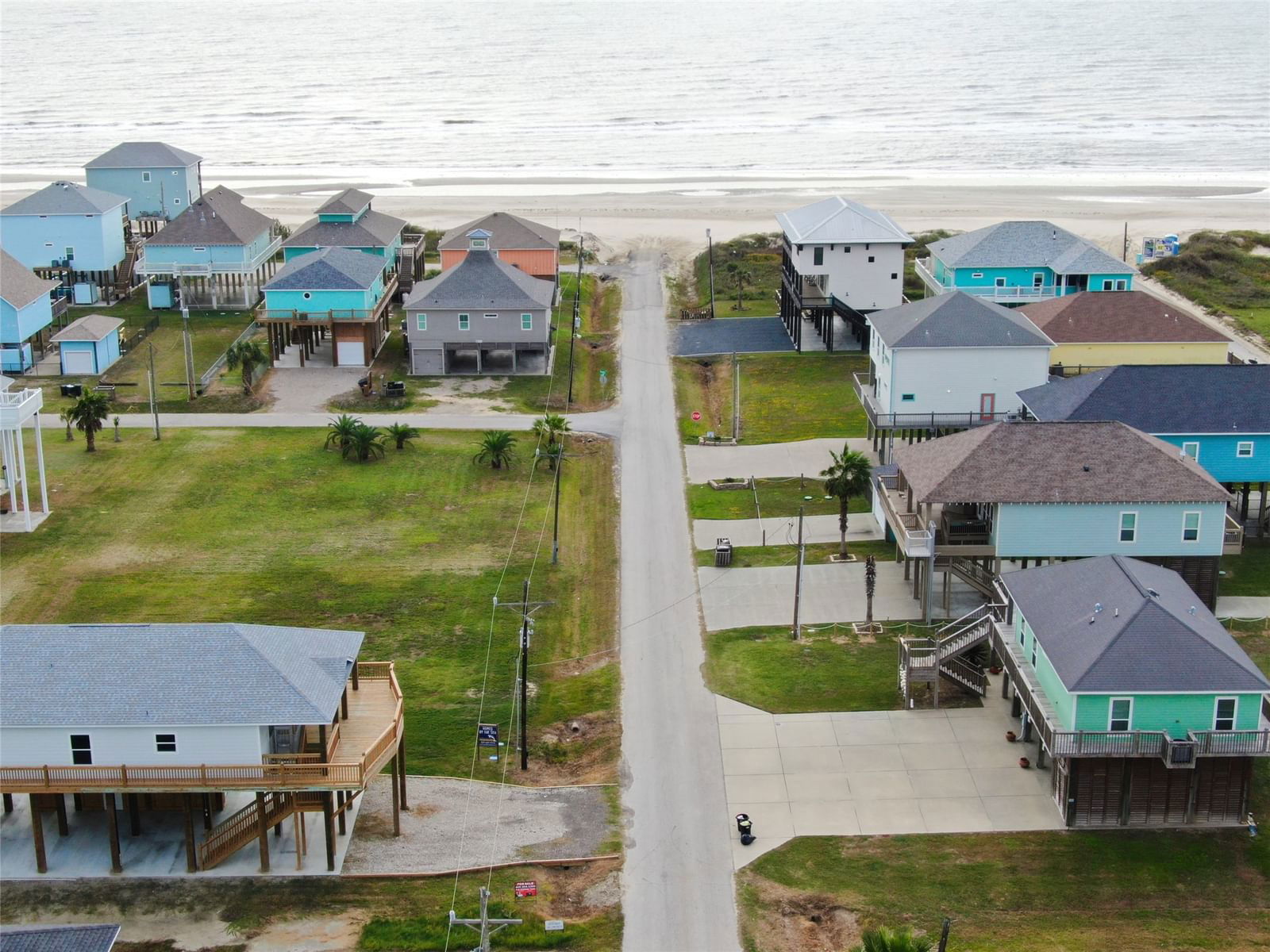 Real estate property located at 870 Townsend, Galveston, Emerald Beach, Crystal Beach, TX, US