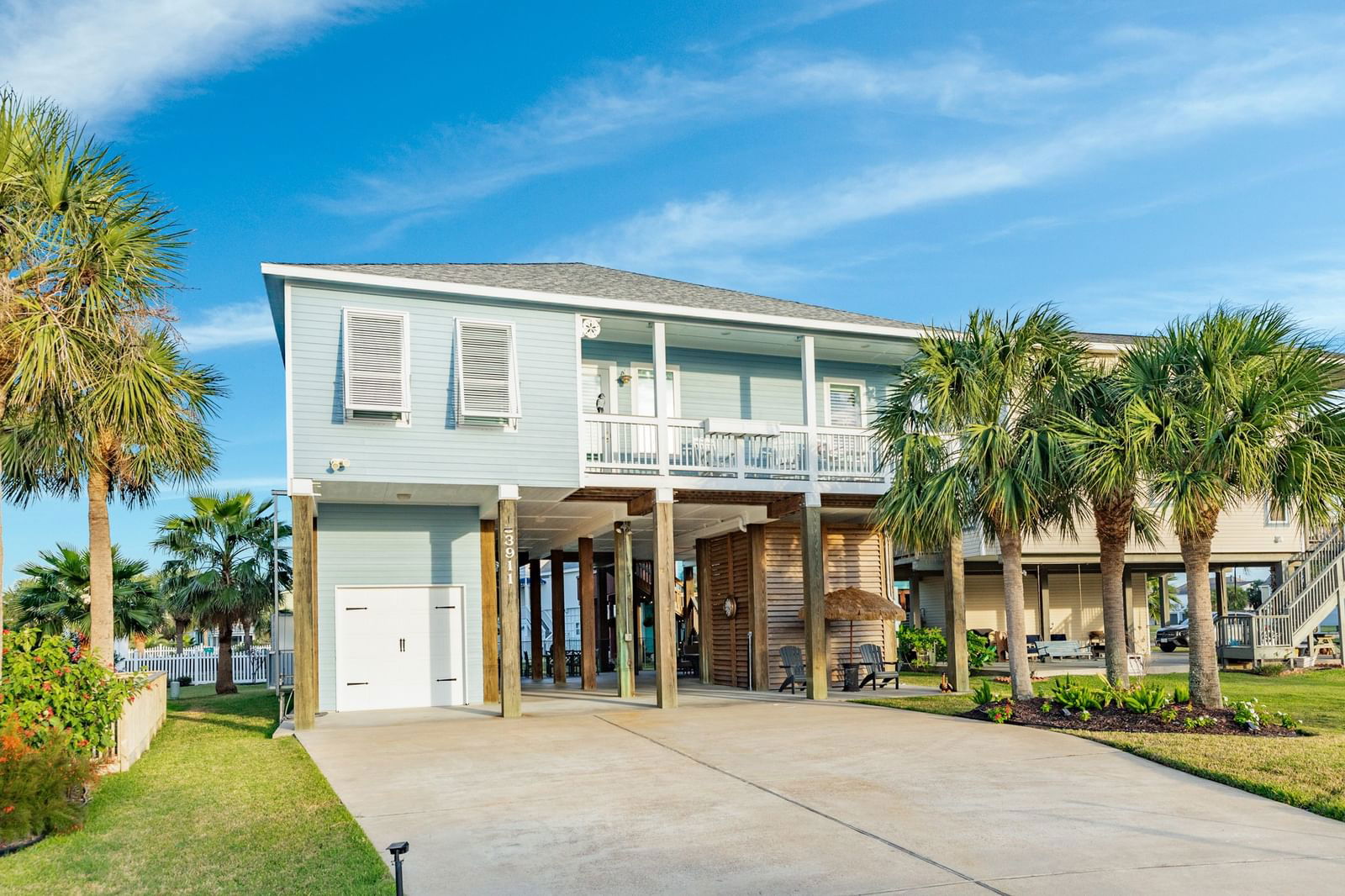 Real estate property located at 3911 Pirates Beach Blvd, Galveston, Pirates Beach Sec 8, Galveston, TX, US