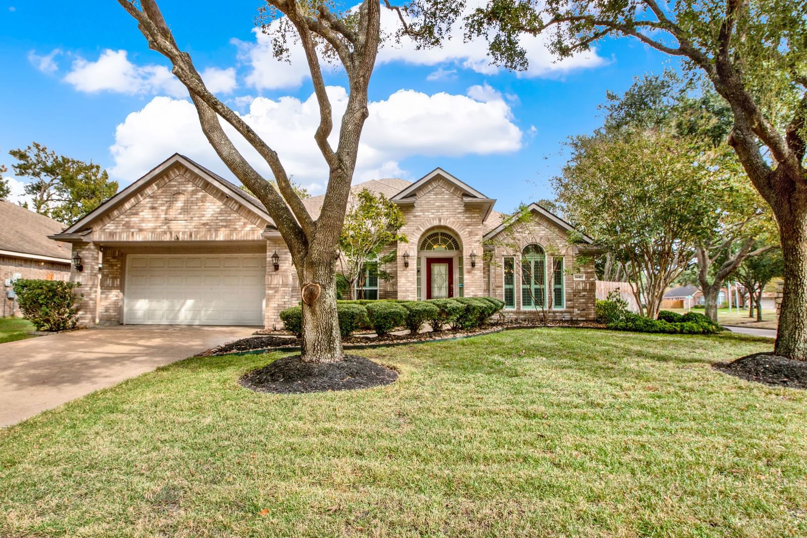 Real estate property located at 14402 Meadow Estates, Harris, Cypress Mill Estates Sec 01, Cypress, TX, US