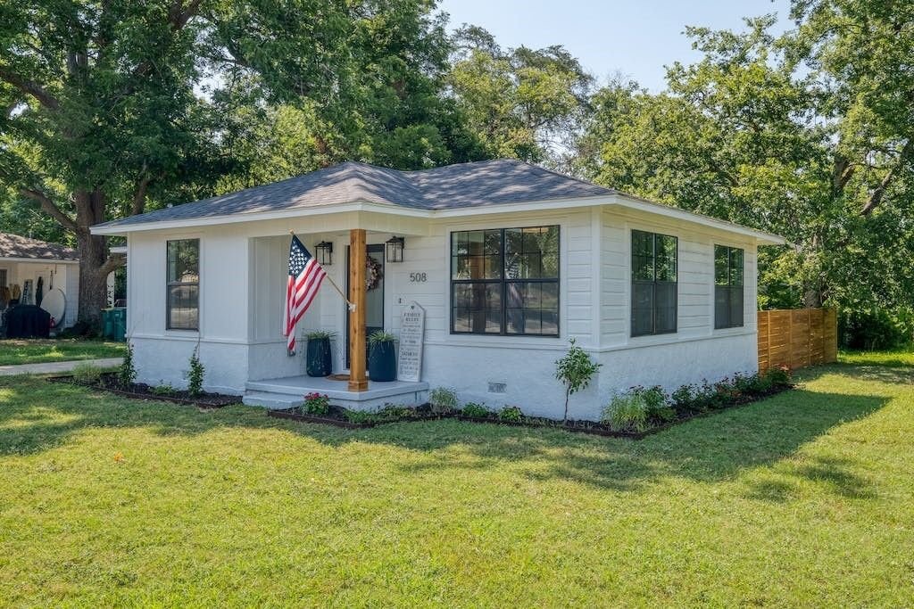 Real estate property located at 508 Milam, Fayette, La Grange, TX, US