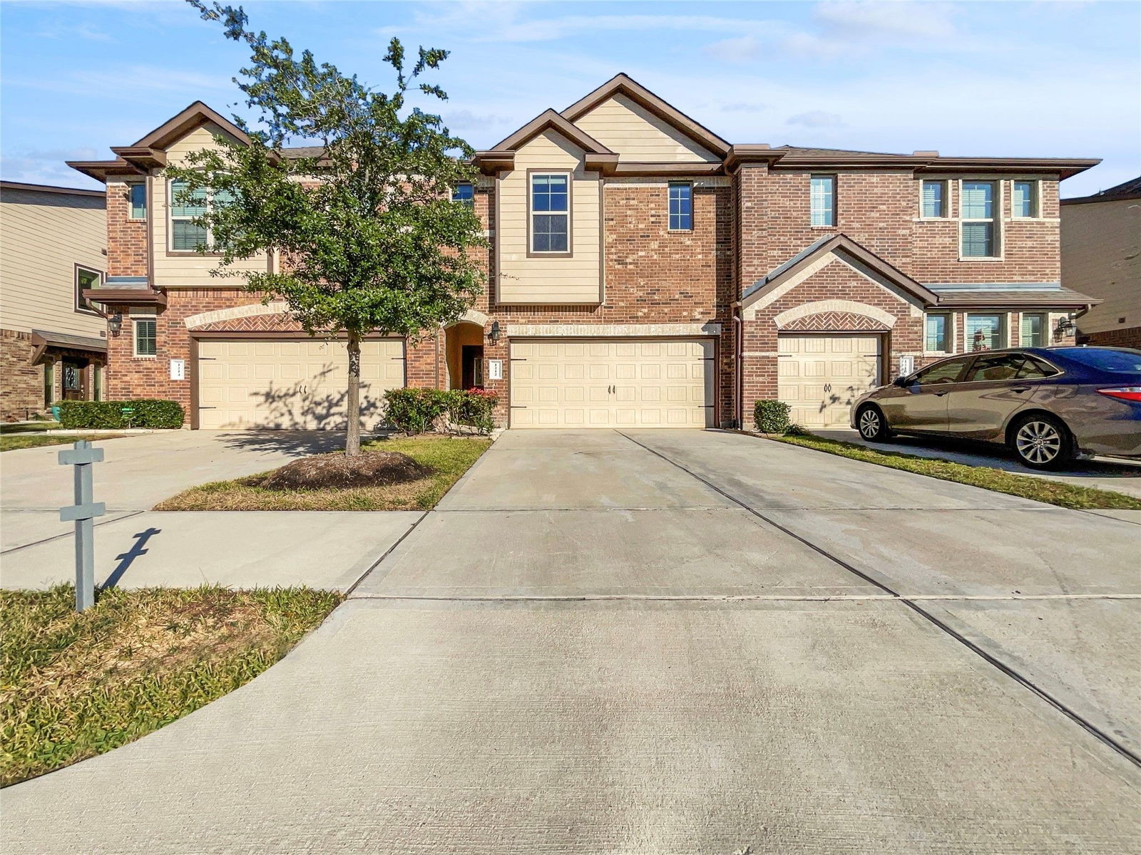 Real estate property located at 1212 Willow Plains, Fort Bend, Rosenberg, TX, US