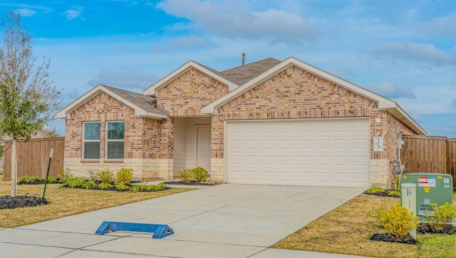 Real estate property located at 15203 Mayflower, Montgomery, Harrington Trails, New Caney, TX, US