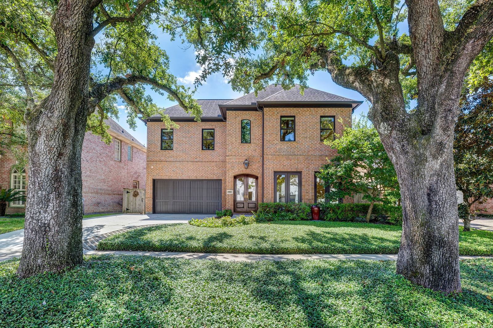 Real estate property located at 2903 Robinhood, Harris, Monticello, West University Place, TX, US