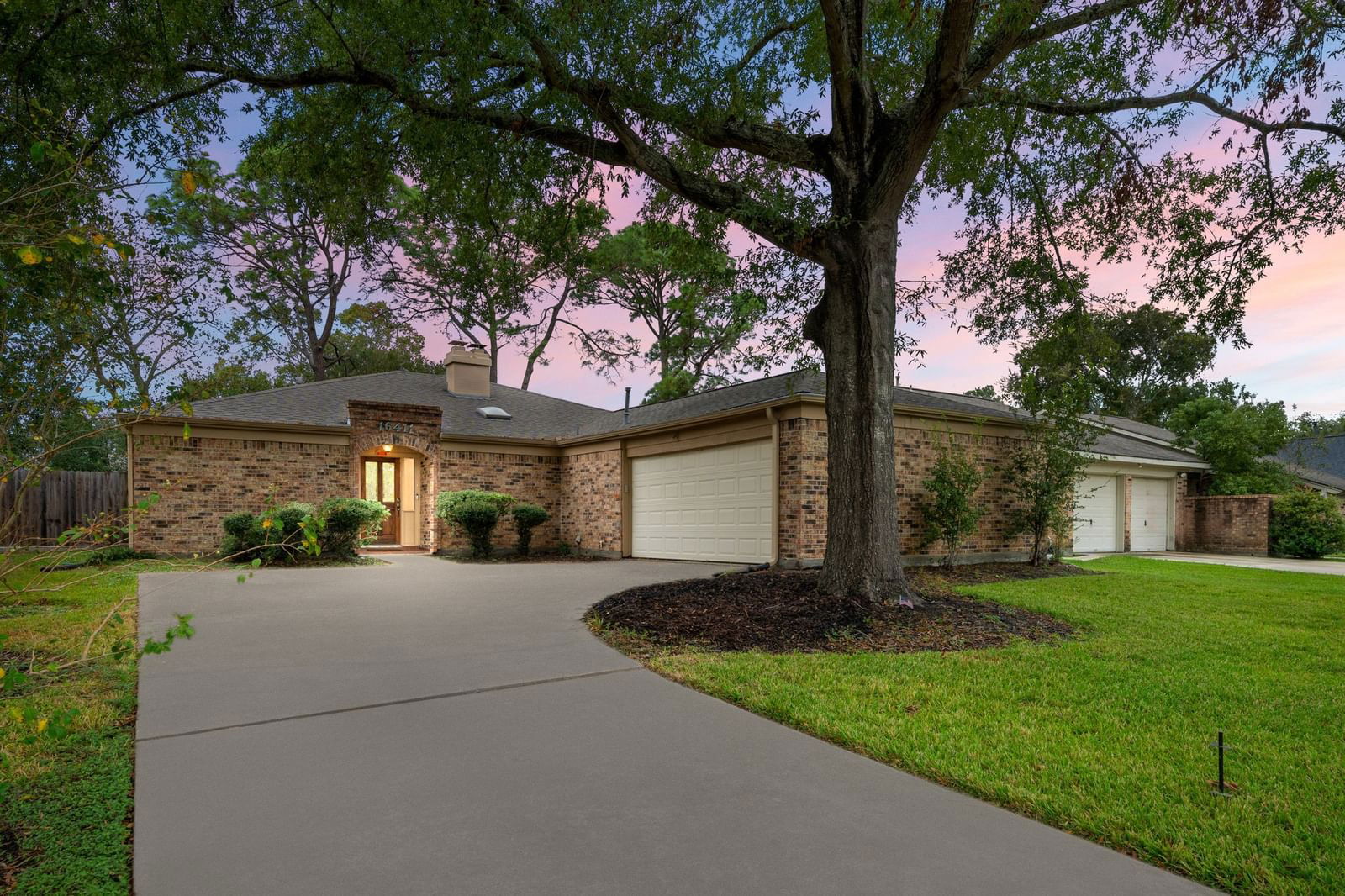 Real estate property located at 16411 Havenhurst, Harris, Middlebrook, Houston, TX, US