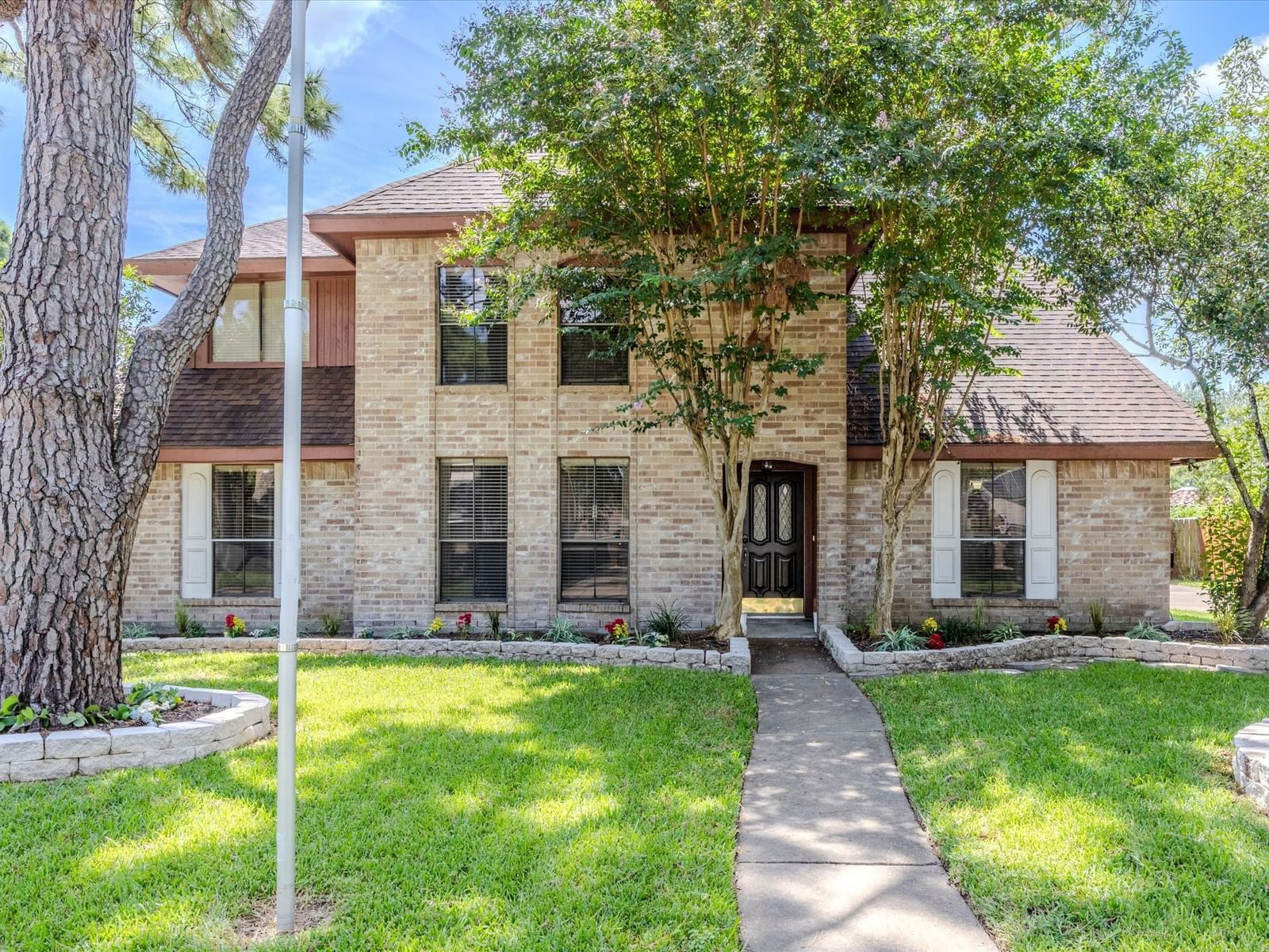 Real estate property located at 15819 Mesa Gardens, Harris, Copperfield Southdown Village, Houston, TX, US