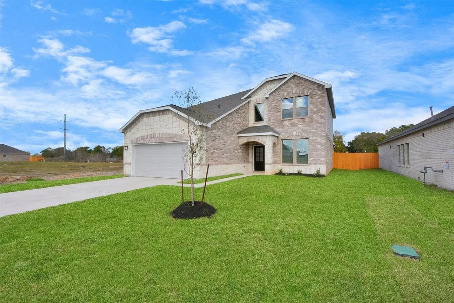 Real estate property located at 390 Kendall Crest Drive, Brazoria, Kendall Lakes, Alvin, TX, US