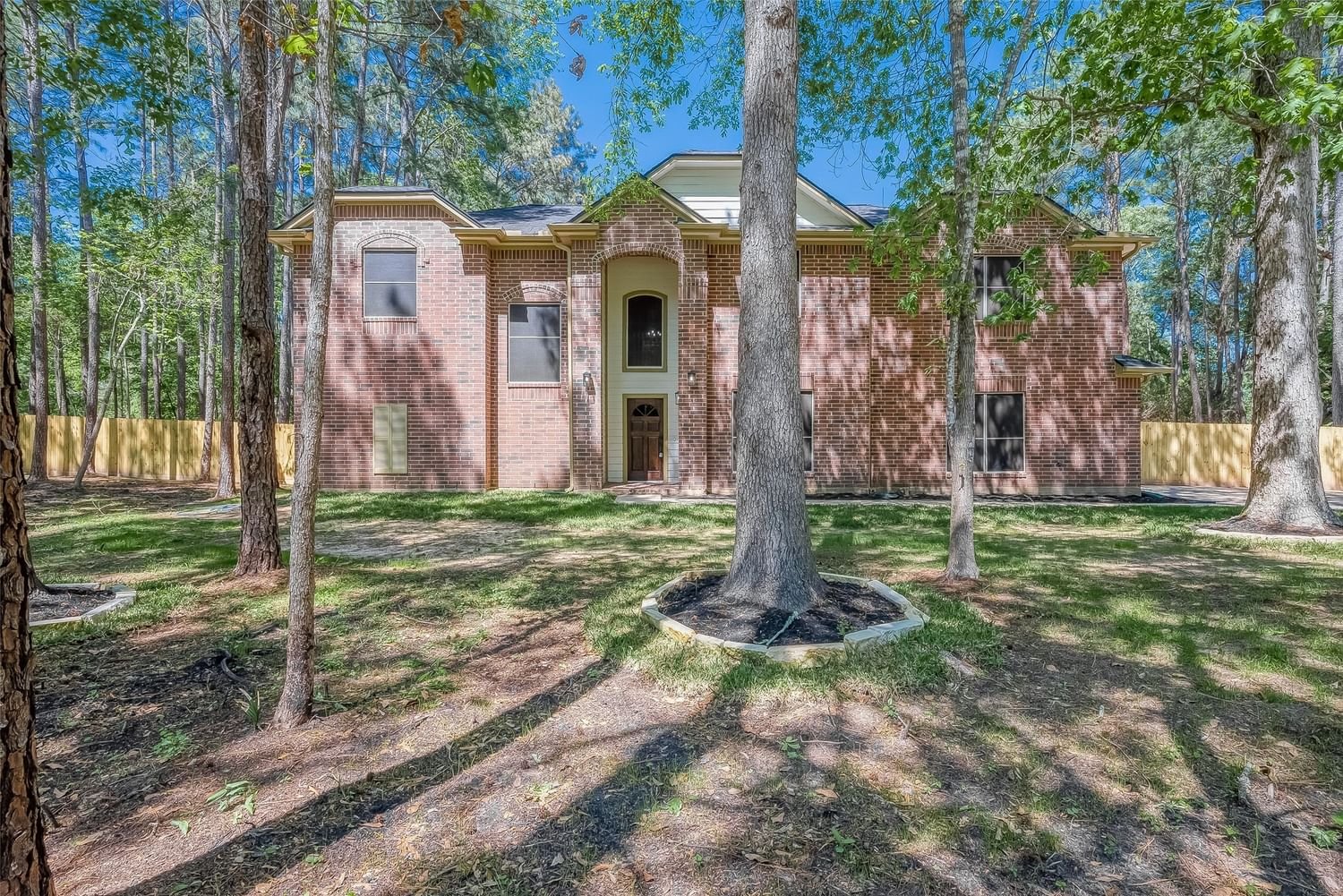 Real estate property located at 11738 Elizabeth, Montgomery, Chasewood 01, Conroe, TX, US