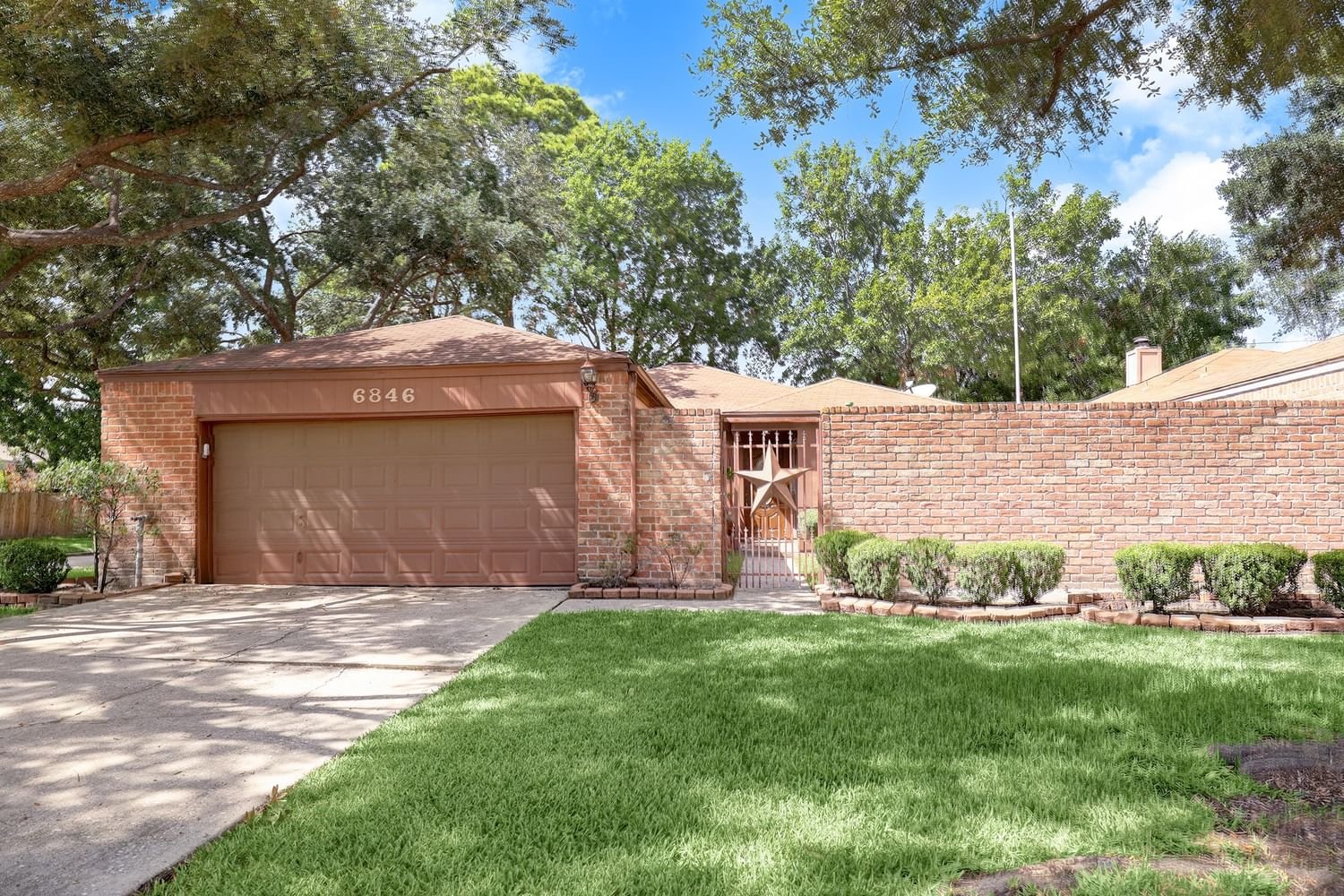Real estate property located at 6846 Bullinger, Harris, Woodbriar Place, Spring, TX, US