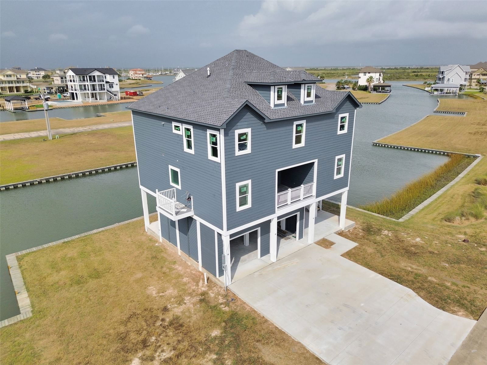 Real estate property located at 4 Saddlebunch, Galveston, Harborwalk Sec 3 2005, Hitchcock, TX, US