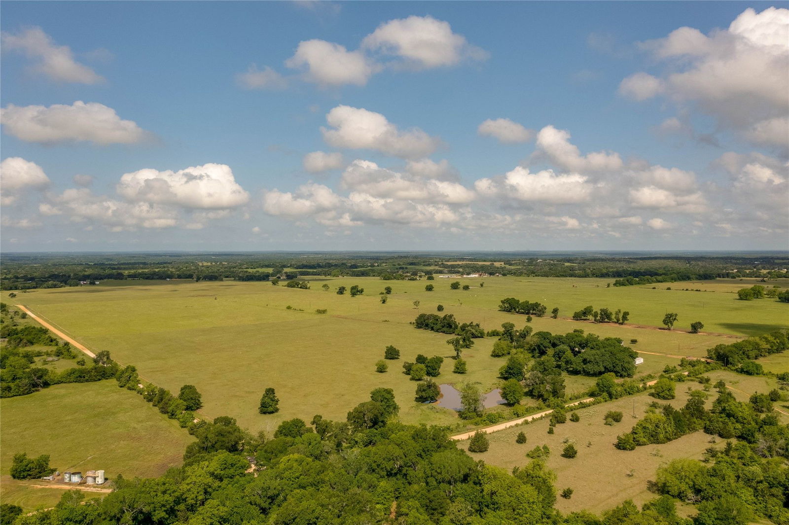 Real estate property located at 11332 Cr 318, Burleson, Caldwell, TX, US
