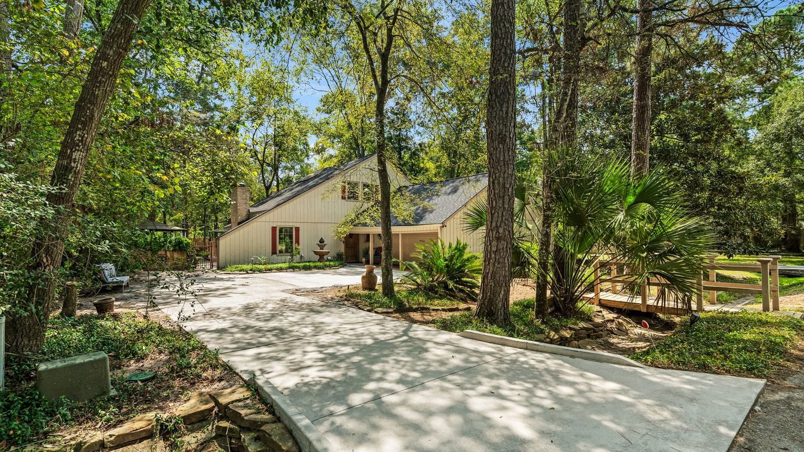 Real estate property located at 2315 Chestnut Oak, Montgomery, Wdlnds Village Grogans Ml 03, The Woodlands, TX, US