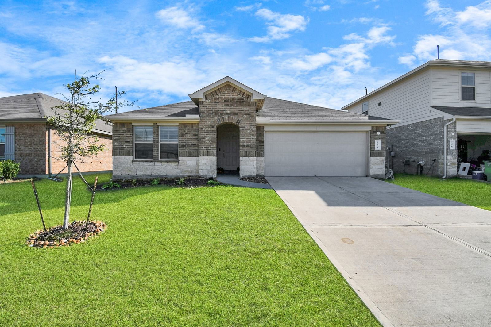 Real estate property located at 22635 Busalla, Harris, Ventana Lakes East Sec 1, Katy, TX, US