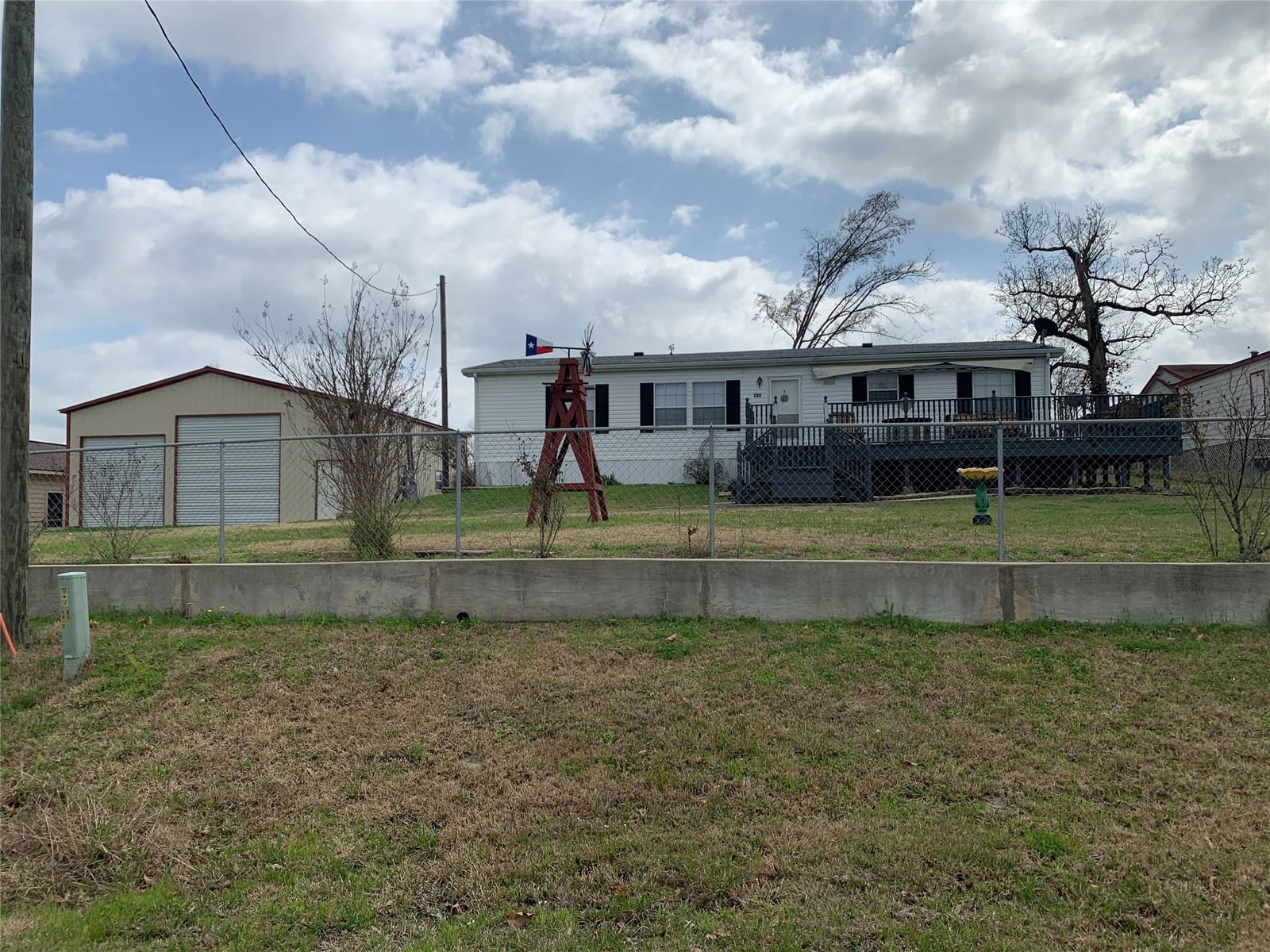 Real estate property located at 215 Read Oak, Polk, Yaupon Cove Mobile Home Sectio, Onalaska, TX, US