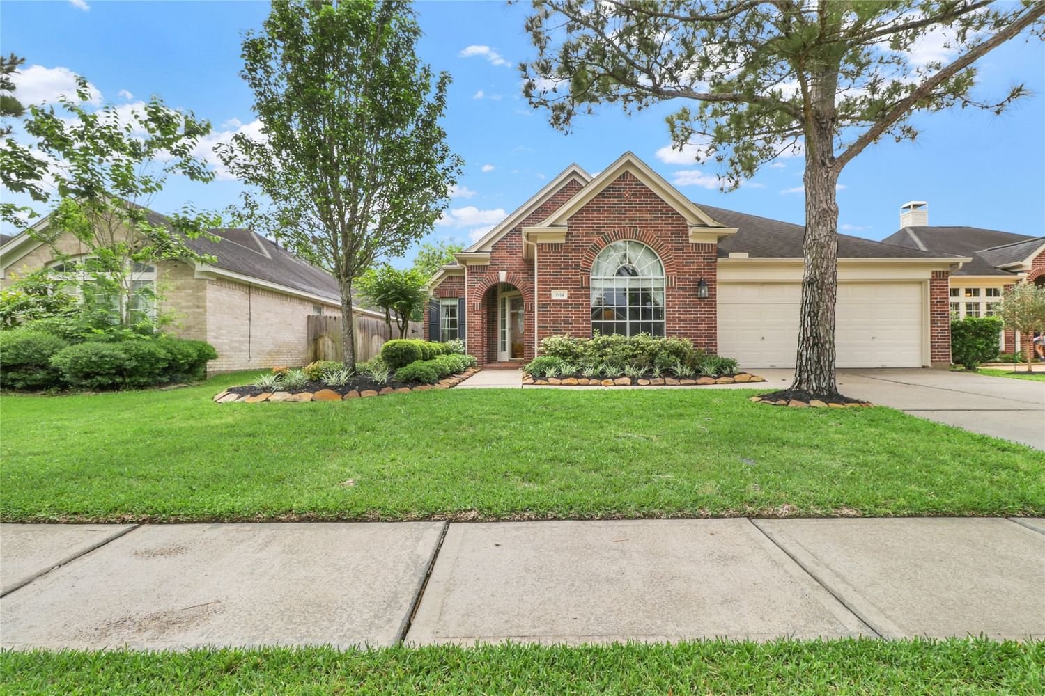 Real estate property located at 3914 Summerfield, Brazoria, Winfield At Silver Lake, Pearland, TX, US