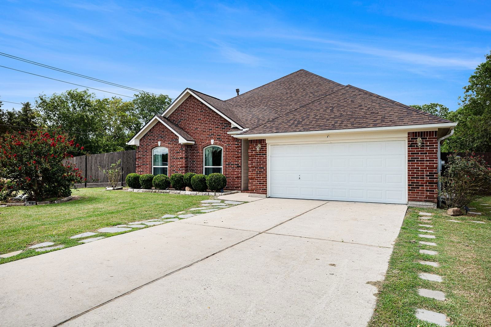 Real estate property located at 2350 Troon, Brazoria, Brighton Place Sec 5 Alvin, Alvin, TX, US