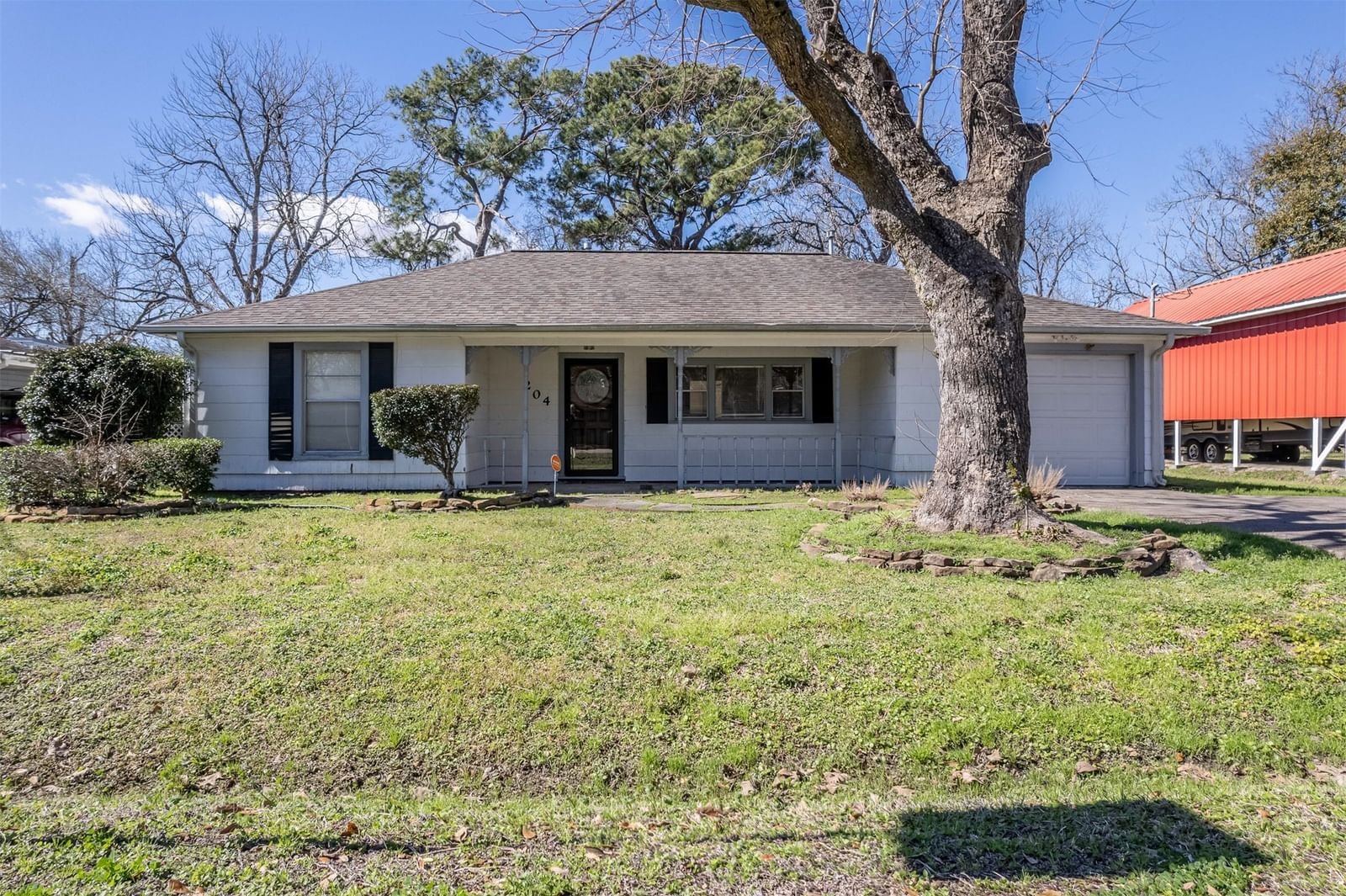Real estate property located at 204 Pecan, Harris, Christian Smith Surv Abs 69, Baytown, TX, US