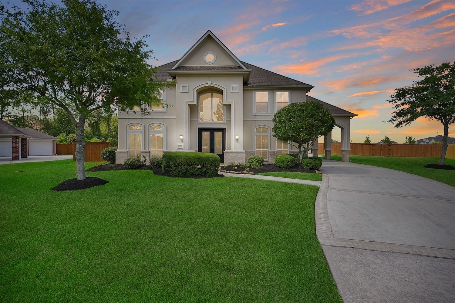 Real estate property located at 2214 Lakeway, Galveston, Friendswood, TX, US