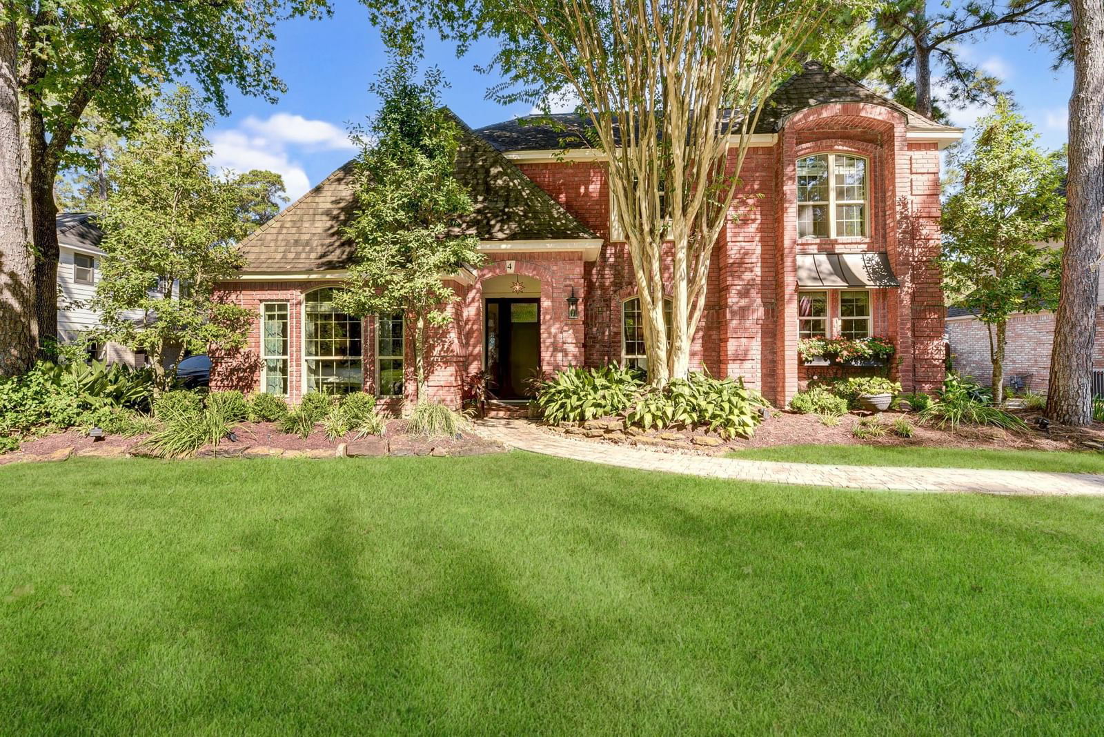 Real estate property located at 4 Robin Springs, Montgomery, Wdlnds Village Cochrans Cr 03, The Woodlands, TX, US