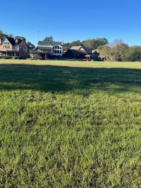 Real estate property located at 50 Wildwood Lake, Walker, Wildwood Shores Sec 3, Huntsville, TX, US