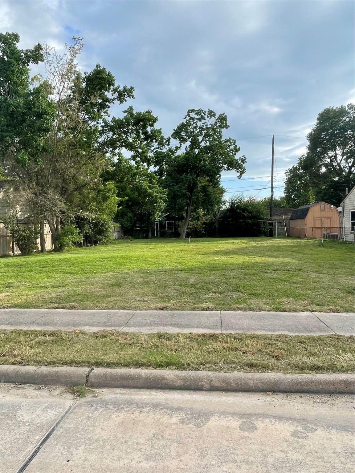 Real estate property located at 212 Alastair, Harris, Red Bluff Terrace Sec 02, Pasadena, TX, US