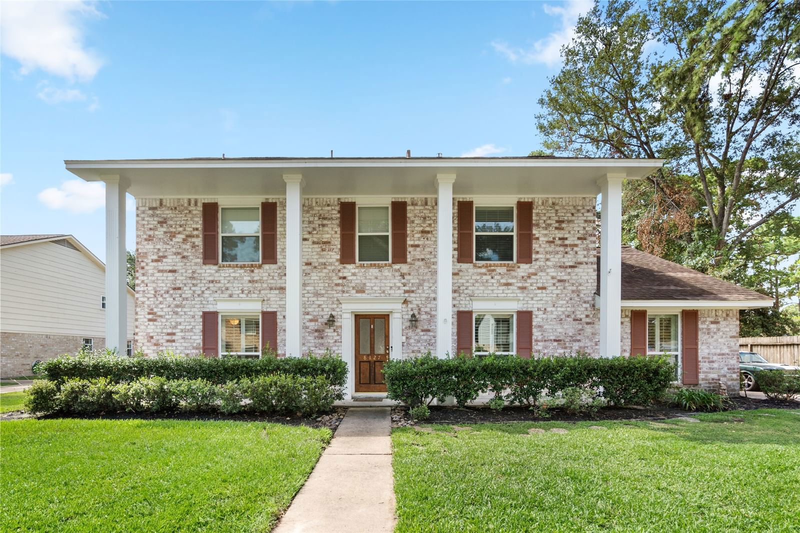 Real estate property located at 8127 Devonwood, Harris, Prestonwood Forest Sec 01, Houston, TX, US