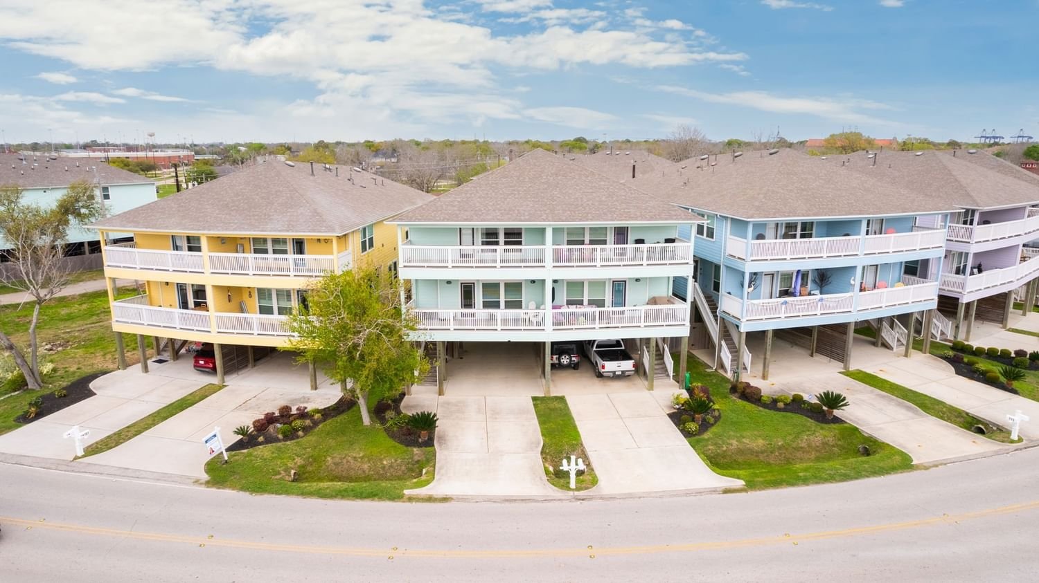 Real estate property located at 709 Bayshore, Harris, Beach Park, La Porte, TX, US