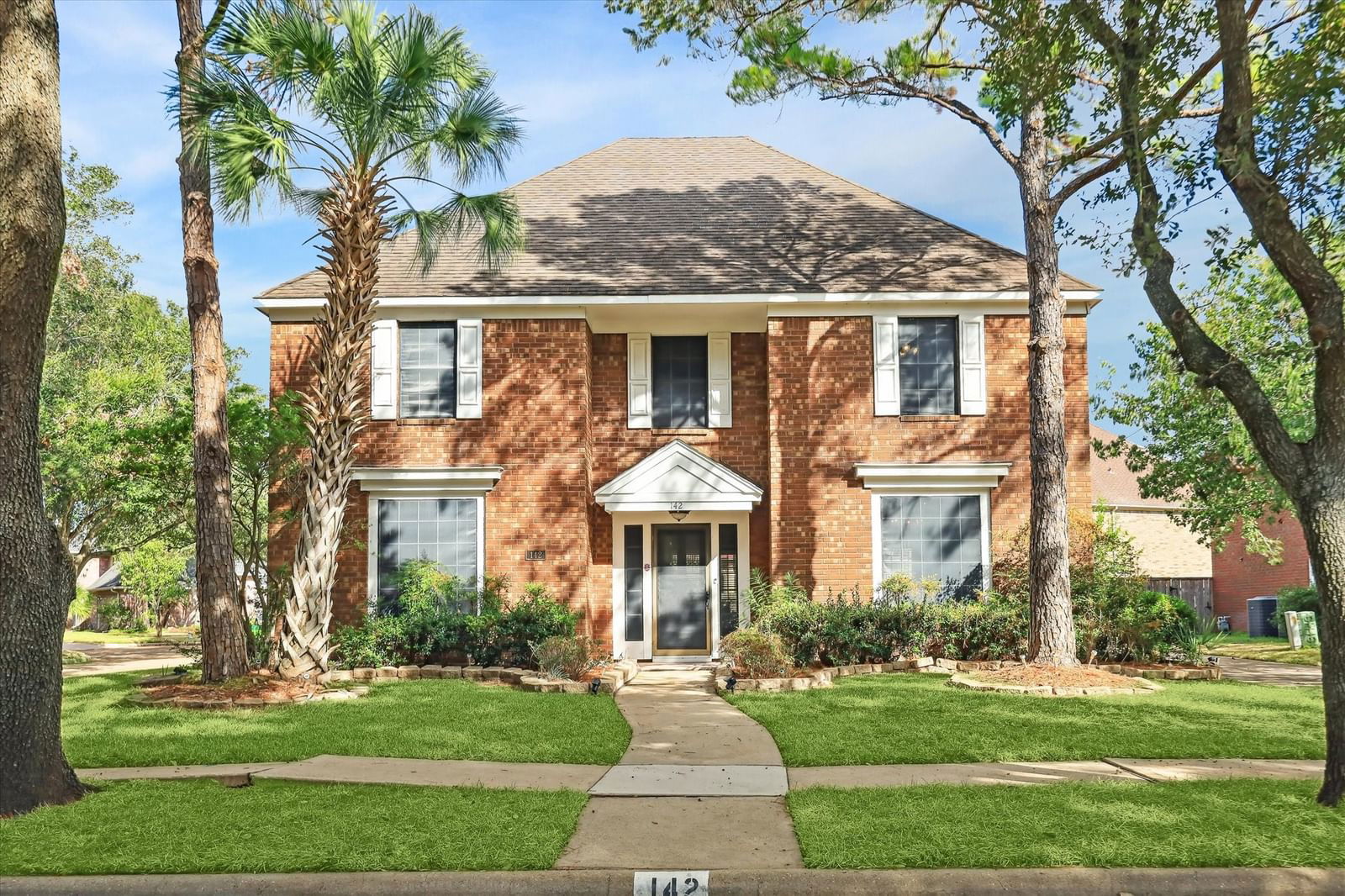 Real estate property located at 142 Hall, Fort Bend, Hall Lake R/P, Sugar Land, TX, US