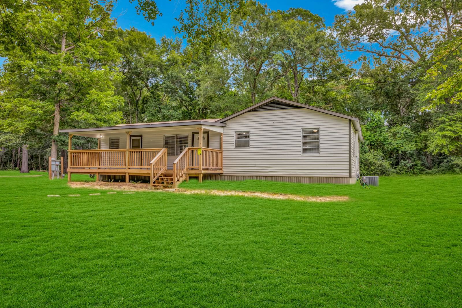 Real estate property located at 10863 Autumn, Montgomery, Fostoria Woods, Cleveland, TX, US