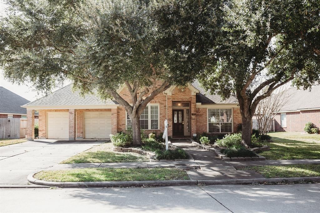 Real estate property located at 209 Calypso, Galveston, Harbour Pointe Sec 1, League City, TX, US