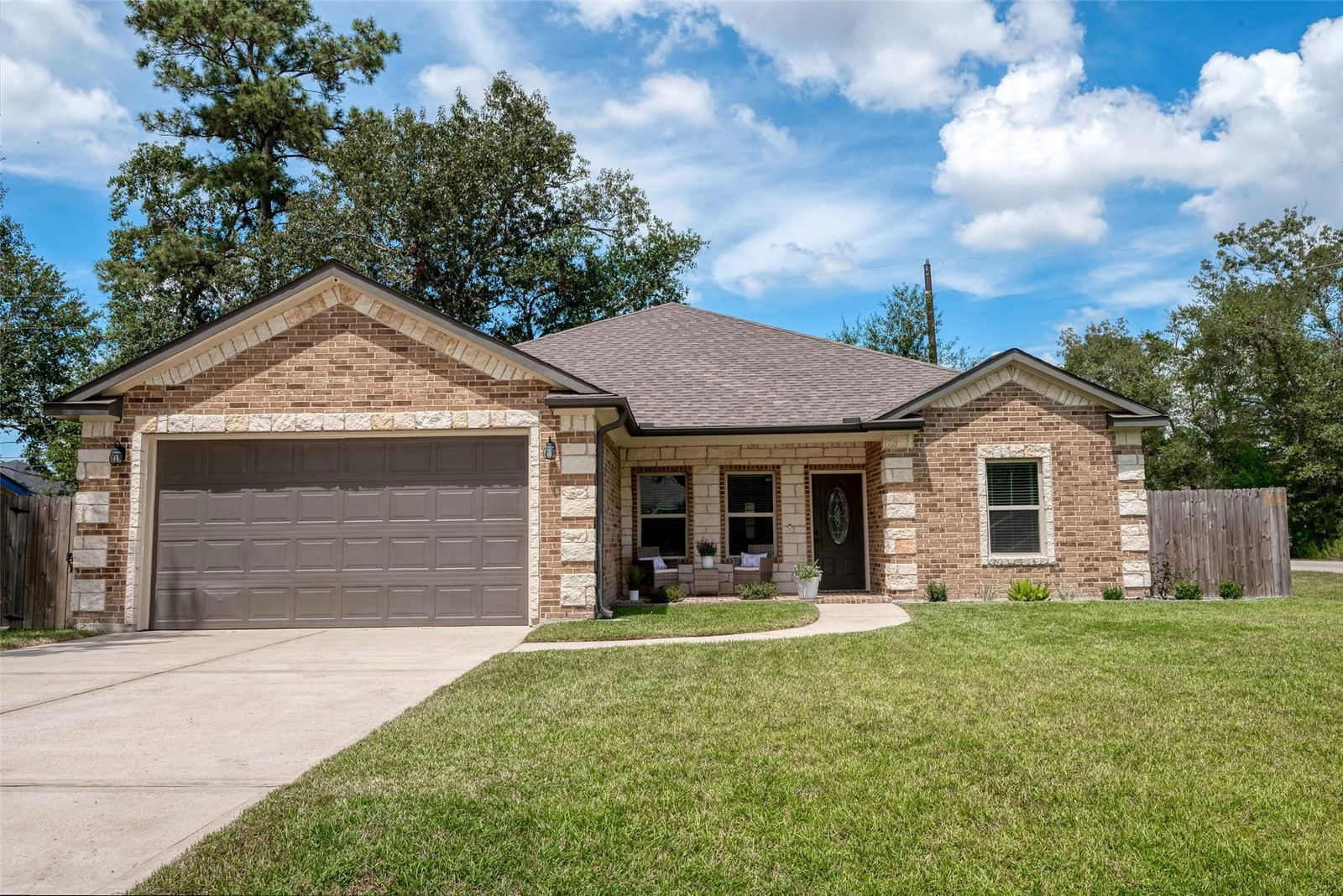 Real estate property located at 2702 Lake Breeze, Harris, Lake Shadows, Crosby, TX, US